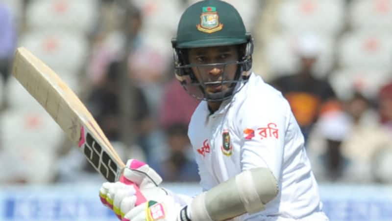 Mushfiqur Rahim faced as many as 206 balls to score 81 not out &copy; AFP