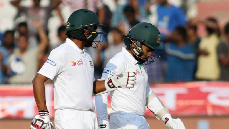 Mushfiqur Rahim and Mehedi Hasan have added 87 runs for the 7th wicket &copy; IANS 