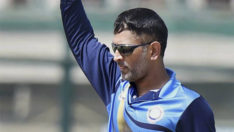 Live Cricket Score, Vijay Hazare Trophy, Vijay Hazare Trophy semi-final, Vijay Hazare Trophy 2016-17, Vijay Hazare Trophy 2016-17 semi-final, Vijay Hazare Trophy 2016-17 live score, Vijay Hazare Trophy live, Jharkhand vs Services, Jharkhand vs Services Live score, Vijay Hazare Trophy Live Streaming, Vijay Hazare Trophy Match Results