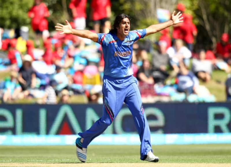 Shapoor Zadran's spell of 4 for 38 helped Afghanistan restricting Scotland for 210 &Acirc;&copy; Getty Images