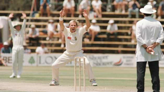 The fact that Brett Schultz was left-handed made him an even more awkward bowler to deal with © Getty Images