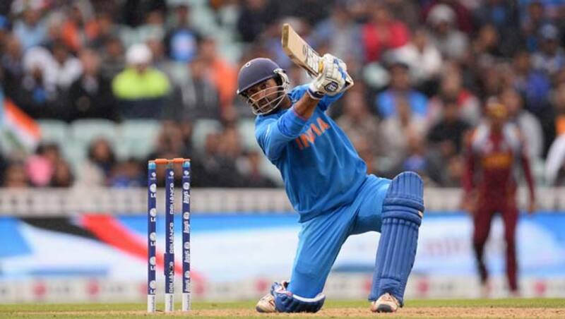 दिनेश कार्तिक © Getty Images