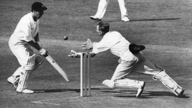Leo Harrison (note the glasses) loses his cap while attempting a catch © Getty Images