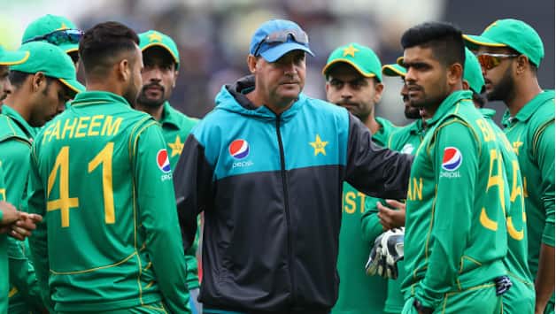 Mickey Arthur hoped the world XI could visit Pakistan end of 2017 © Getty Images