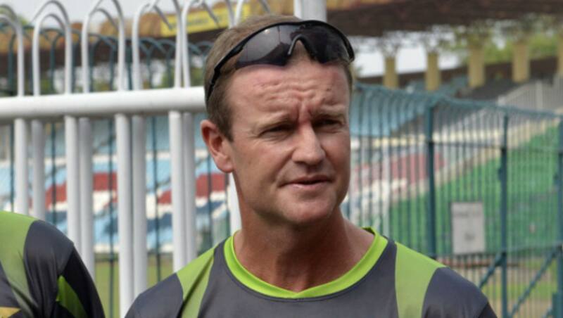 Grant Flower was under the scanner because of the batting collapses regularly witnessed in the Pakistan team &copy; AFP