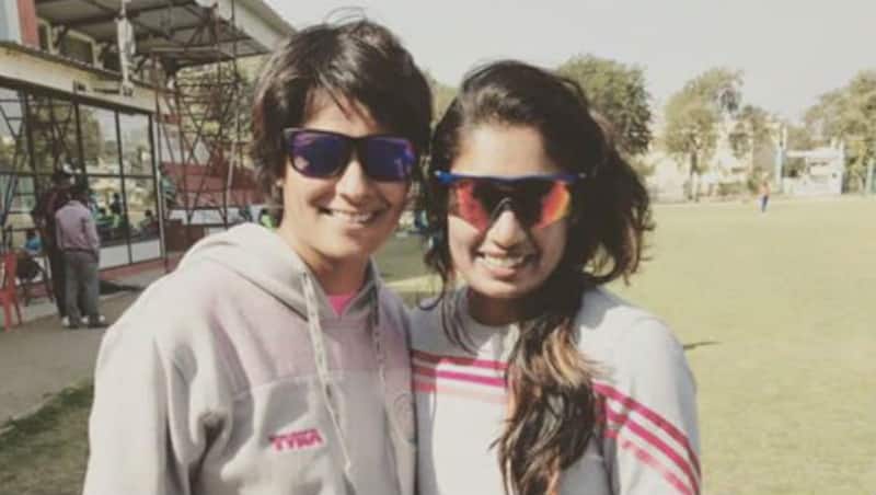 Nooshin and Mithali Raj (r). Photo courtesy: Nooshin Al Khadeer