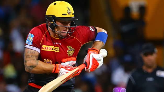 Brendon McCullum gets his on the arm © Getty Images