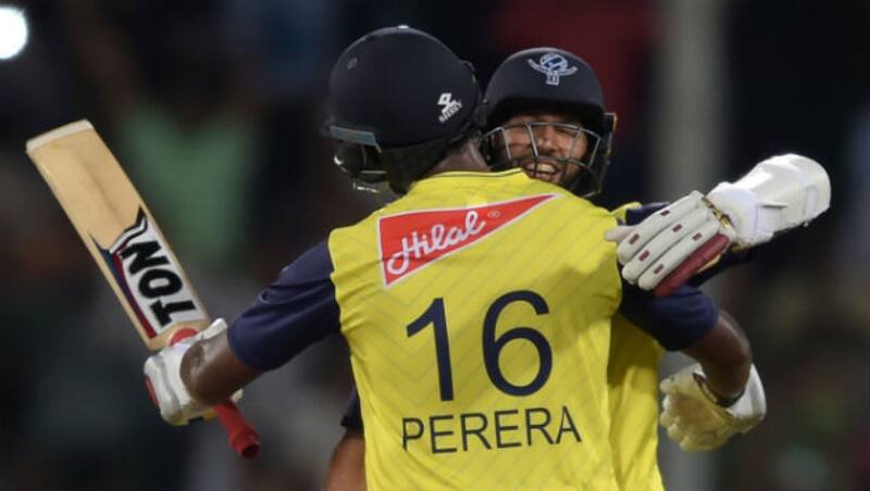 Thisara Perera and Hashim Amla added 69-run stand between them © AFP