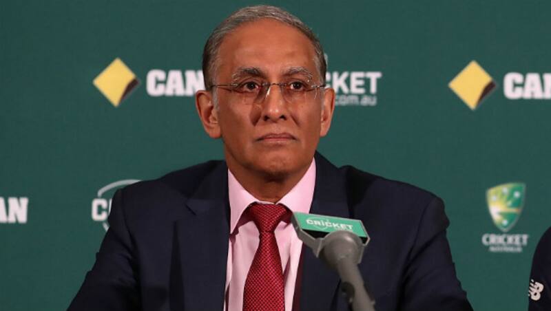 Haroon Lorgat &copy; Getty Images
