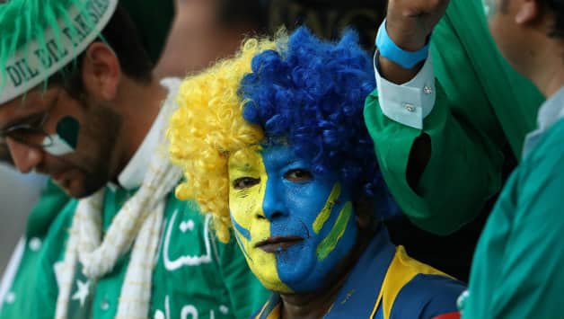 Sri Lankan fans had a lot to cheer for. They came in numbers to support their side who had just downed Pakistan 2-0 to win the Test series (Image courtesy: Getty)