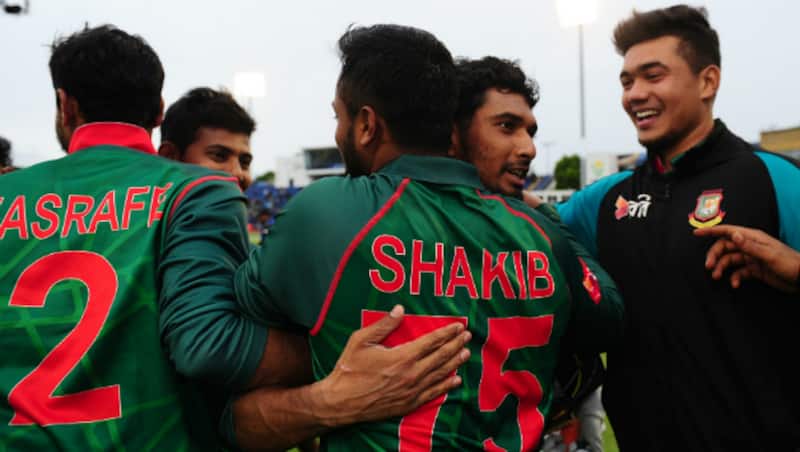 Bangladesh team celebrate their win against New Zealand during Champions Trophy &Acirc;&copy; Getty Images