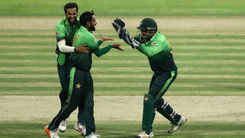 Mohammad Hafeez derailed Sri Lanka's progress &Acirc;&copy; Getty Images
