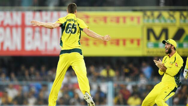 Jason Behrendorff took 4 for 21 © AFP
