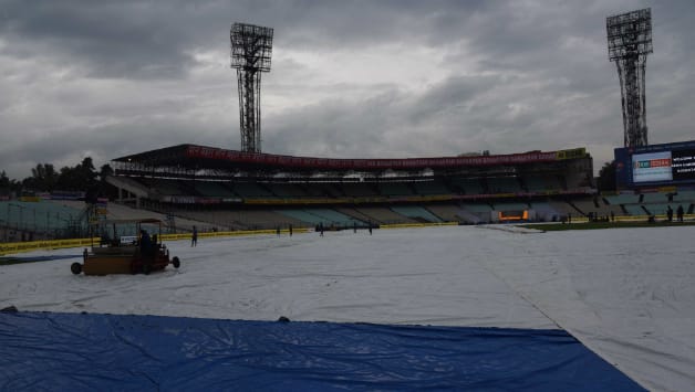 The rains and wet outfield washed out the first session of day's play. It continued to play peek-a-boo when India came to play after lunch © IANS