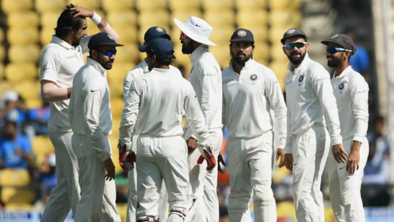 India bagged 7 wickets in the session &copy; AFP