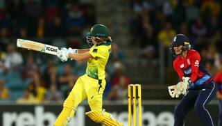 Womens Ashes 2017-18: Danielle Wyatt, Beth Mooney score record-breaking tons as England beat Australia 2-1 in T20Is