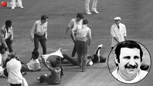 Dickie Bird trying his best to make Tamil Protestors leave the pitch at Lord’s. Inset: Alan Ealham © Getty Images