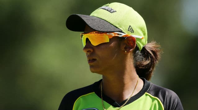 Harmanpreet Kaur will play for Sydney Thunder for two more years © Getty Images