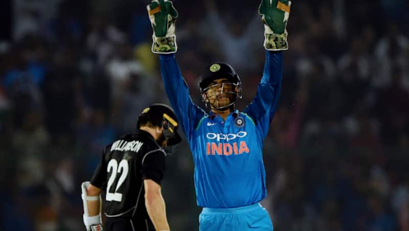 टीम इंडिया पहले गेंदबाजी करेगी © AFP
