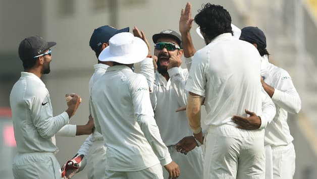 Ishant got Samarawickrama bowl off the second ball of the innings © AFP