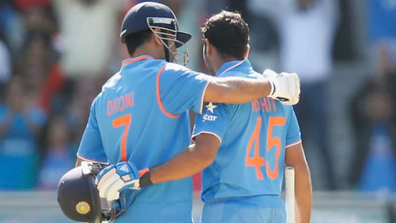 एम एस धोनी और रोहित शर्मा © Getty Images