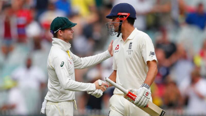 Smith congratulates Cook for his double-hundred &copy; Getty Images