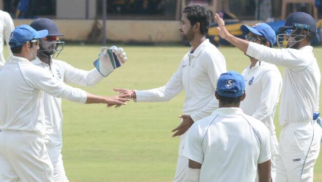 Live Cricket Score, Ranji Trophy, Ranji Trophy 2017-18, Ranji Trophy 2017-18 live score, Ranji Trophy 2017-18 live Day 2, Delhi vs Madhya Pradesh, Delhi vs Madhya Pradesh Live score, Ranji Trophy 2017-18 Live Streaming Day 2, Ranji Trophy 2017-18 Match Results