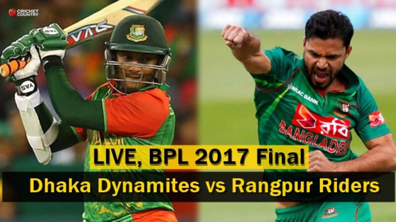 Shakib Al Hasan and Mashrafe Mortaza will face each other in BPL 2017 final &Acirc;&copy; Getty Images
