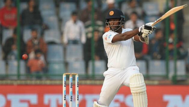 Angelo Mathews 50 came in 72 balls © AFP