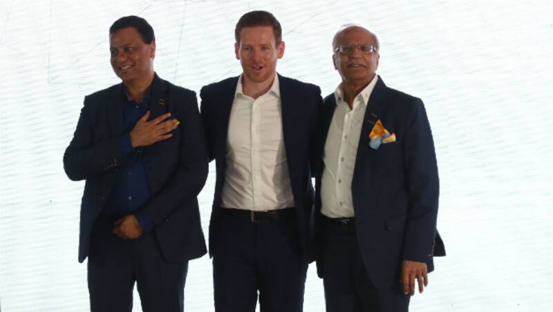 Eoin Morgan with the team owners