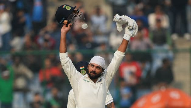 Murali Vijay recorded his 11th Test ton © AFP