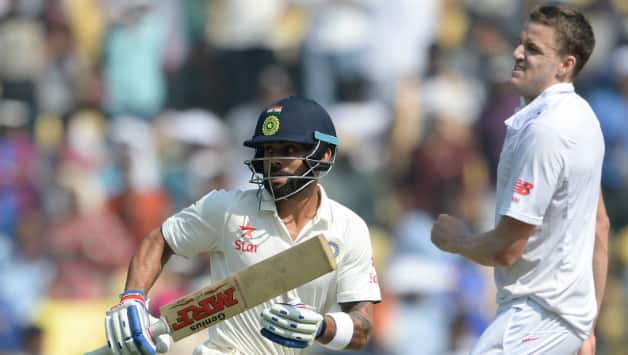 Virat Kohli and Morne Morkel © AFP