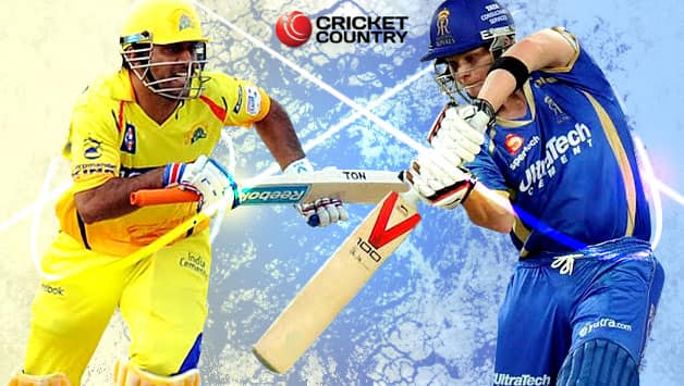 MS Dhoni (l) and Steven Smith (r) © IANS