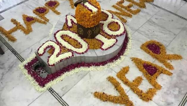 Picture posted by Shami for the New Year's Photo Courtesy: Shami Twitter Account