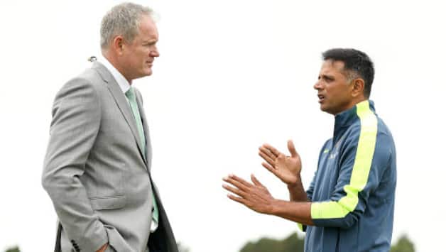 Rahul Dravid (R), India U-19 coach © Getty Images