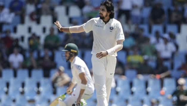 India restricted South Africa for less than 350 © AFP