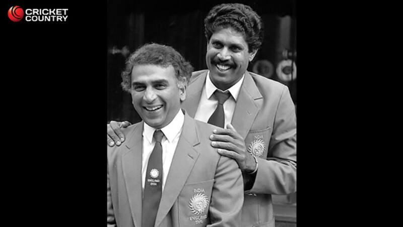 Sunil Gavaskar (front) and Kapil Dev
