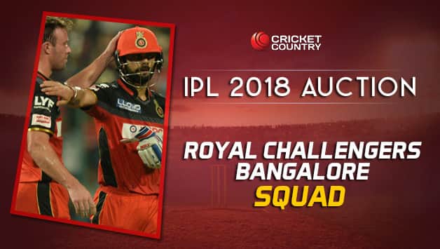 Virat Kohli (R) and AB de Villiers would again form the fulcrum of the franchise in IPL 2018
