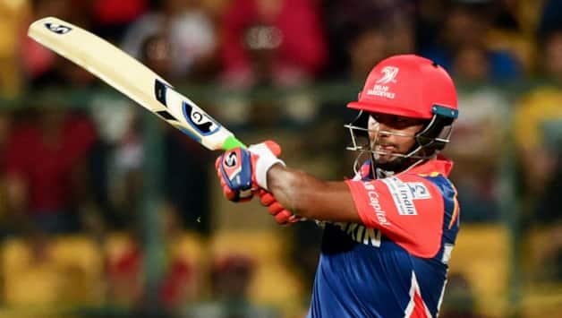 Risabh Pant scored 100 off 32 © AFP