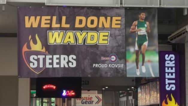 A banner at the University of Free State acknowledging the Olympic feat of student Wayde van Niekerk, who broke Michael Johnson’s 17-year-old record for the 400m sprint © Arjun Srinivas