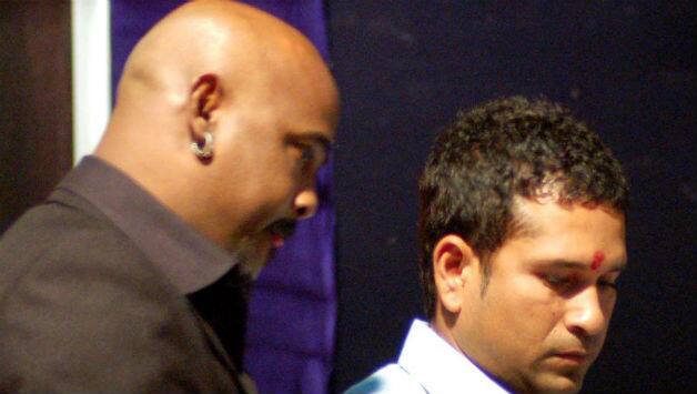Kambli thanked Tendulkar for bringing him back to cricket © AFP