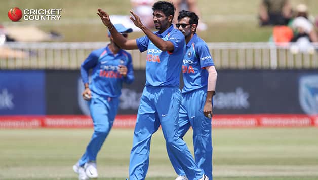 Jasprit Bumrah picked Hashim Amla's wicket for 16 to give India a perfect start © AFP