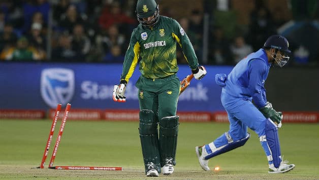 MS Dhoni swiftly gets rid of Heinrich Klaasen for 39 © AFP