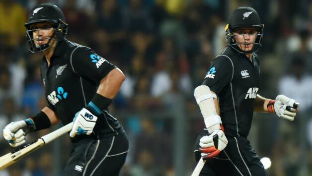 Ross Taylor and Tom Latham © AFP