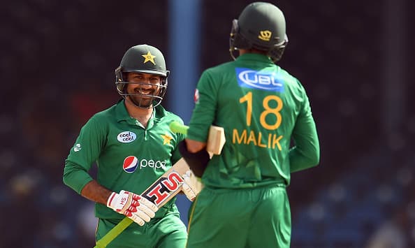 Sarfraz Ahmed and Shoaib Malik are the captains of their respective teams © Getty Images