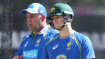 Reports: Steven Smith, David Warner may face 1 year ban; Darren Lehmann to resign as coach