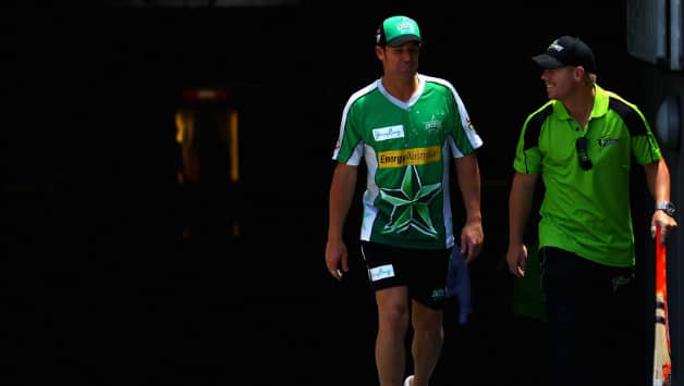 Shane Warne and David Warner © Getty Images