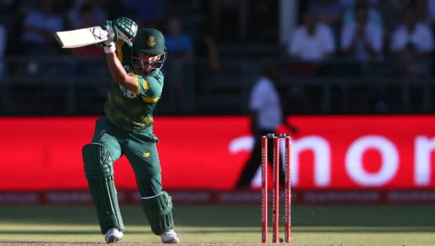 JP Duminy scored yet another crucial fifty © Getty Images