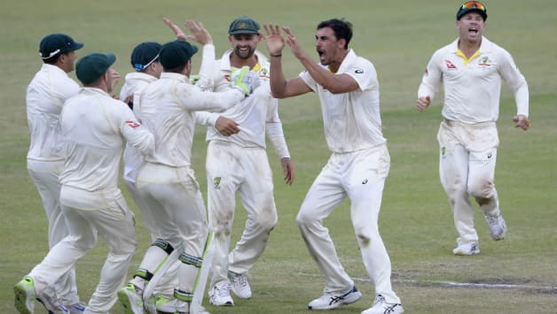 Mitchell Starc scalped 4 wickets © Getty Images