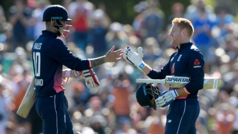 Alex Hales and Jonny Bairstow put up 155-run stand for opening wicket &copy; Getty Images